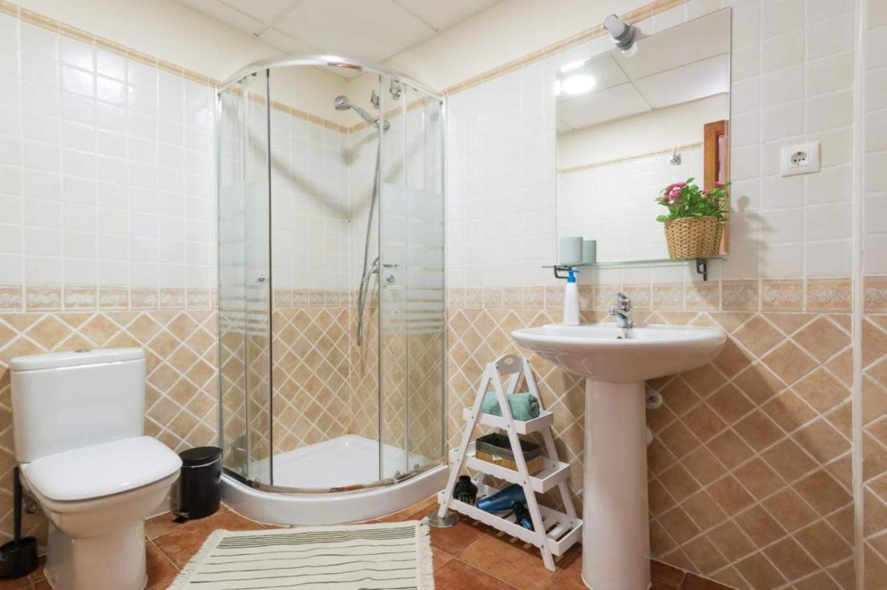 Apartamento con hermoso jardín y AC Isla Plana Exterior foto