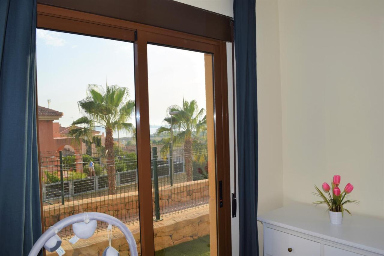 Apartamento con hermoso jardín y AC Isla Plana Exterior foto